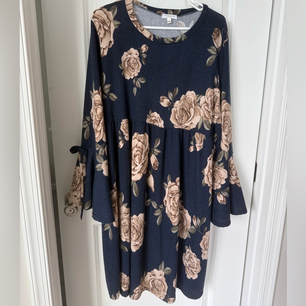 Navy Floral Bell Sleeve Dress